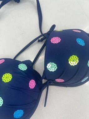 Victoria’s Secret Swim Top 34D